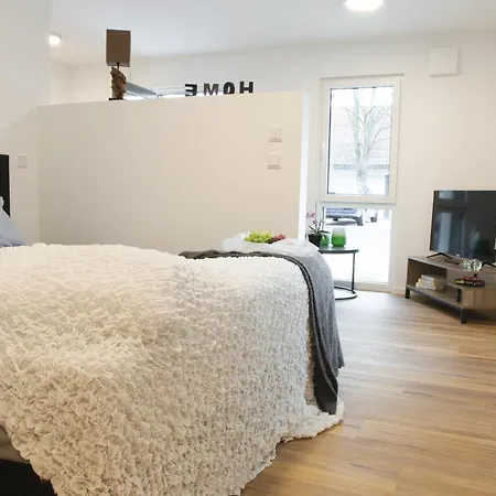 Ad1716 Aparthotel *