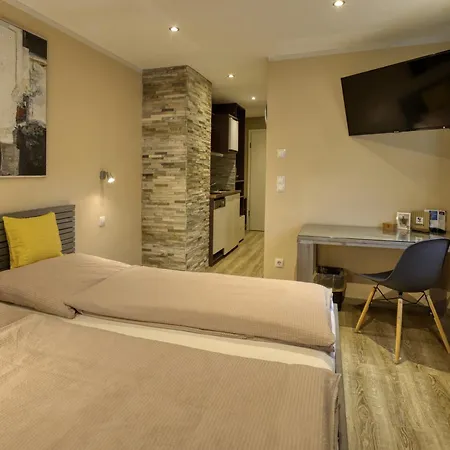 Ad1716 Aparthotel 4*