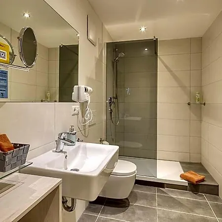 Ad1716 아파트호텔 4*